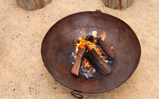 Fire Pits in Townsville: Create a Mesmerising Backyard Oasis